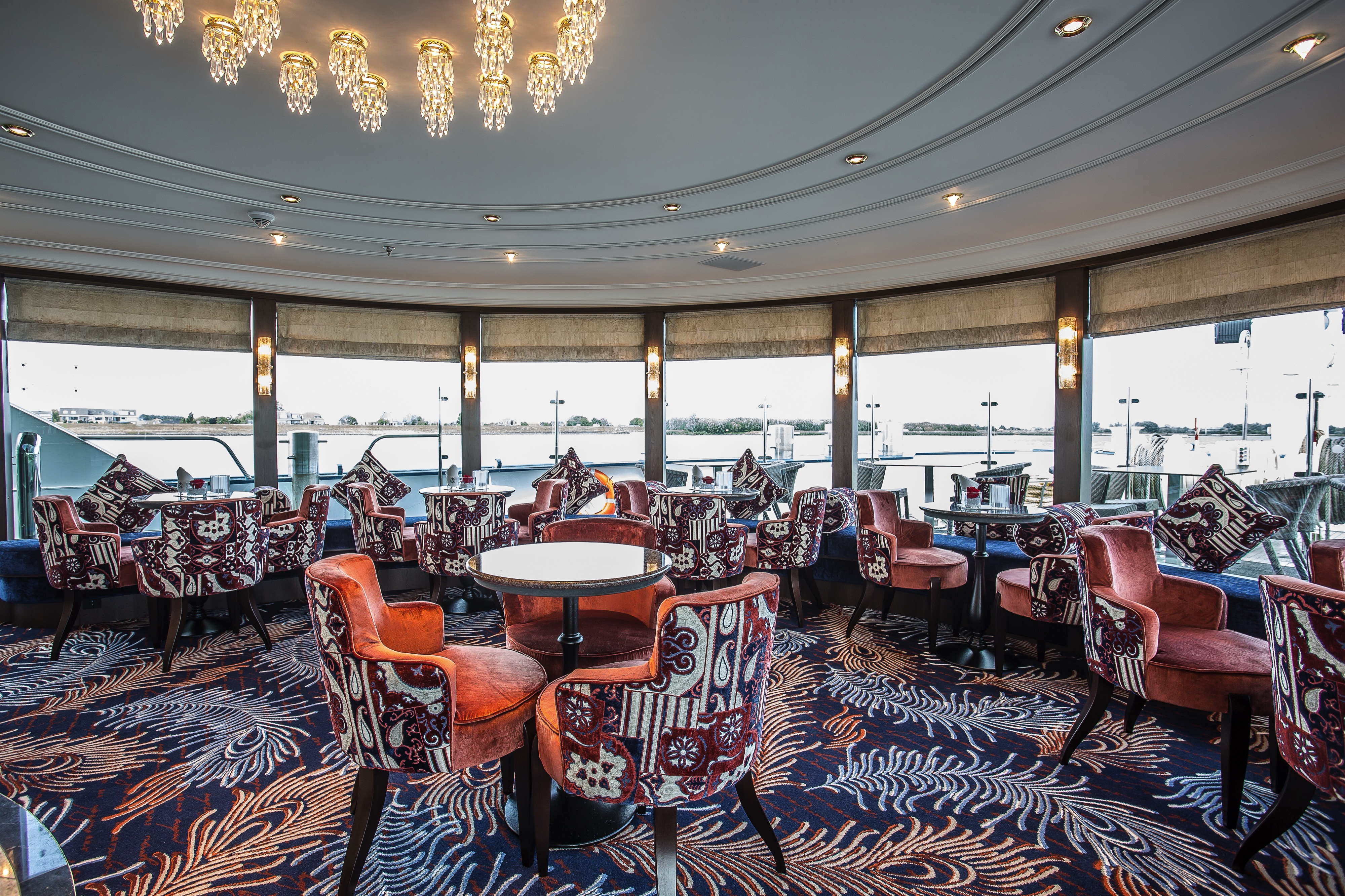 MS Oscar Wilde - Panorama Lounge